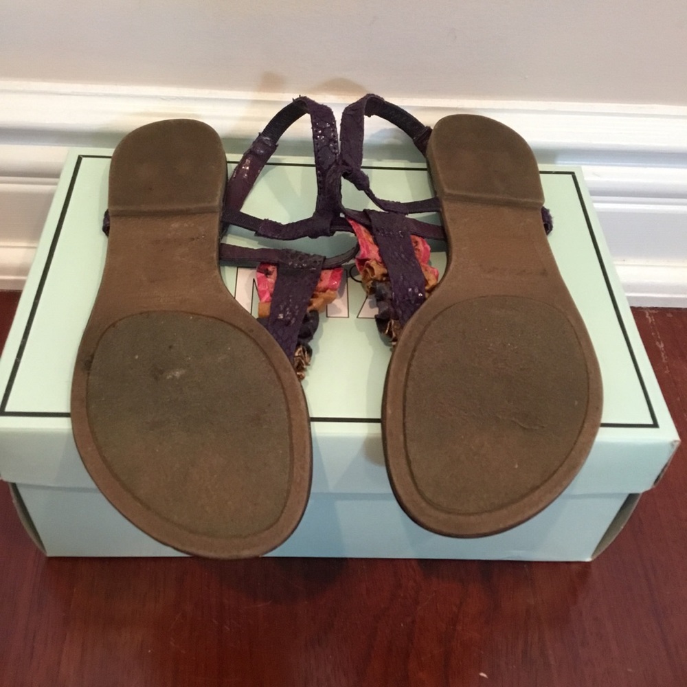 Sandals - Picture 3 of 3